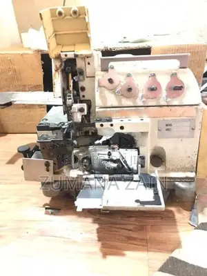 4 Thread Olock Machine