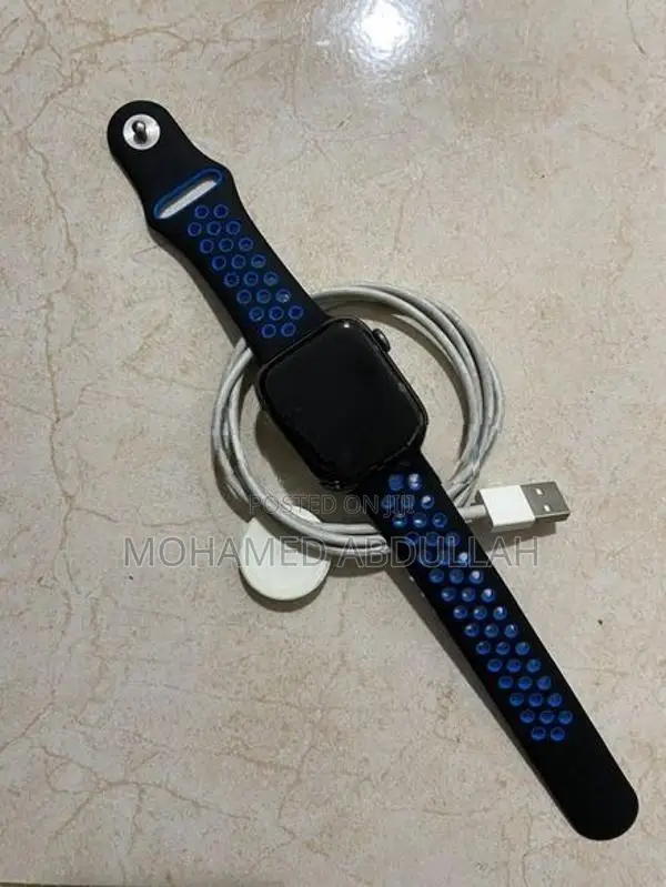 Apple watch series 4