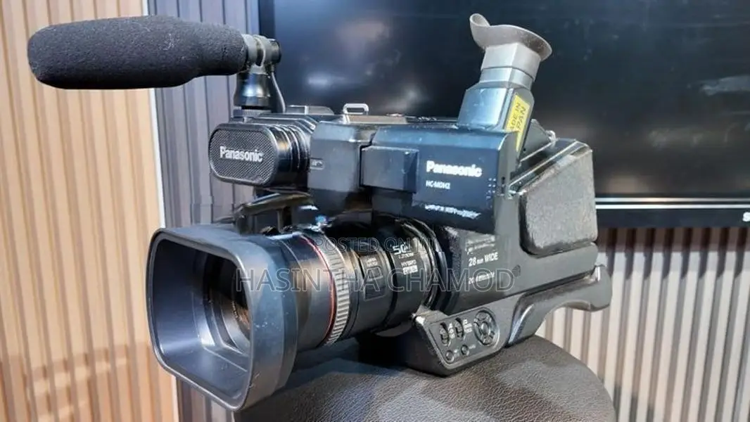 Panasonic HC-MDH2 Camcorder