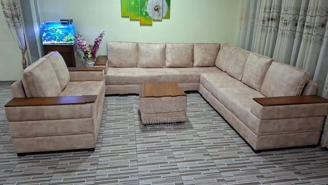 Brand New Luxury L-Shaped Sofa Set with Center Table