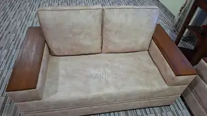 Brand New Luxury L-Shaped Sofa Set with Center Table