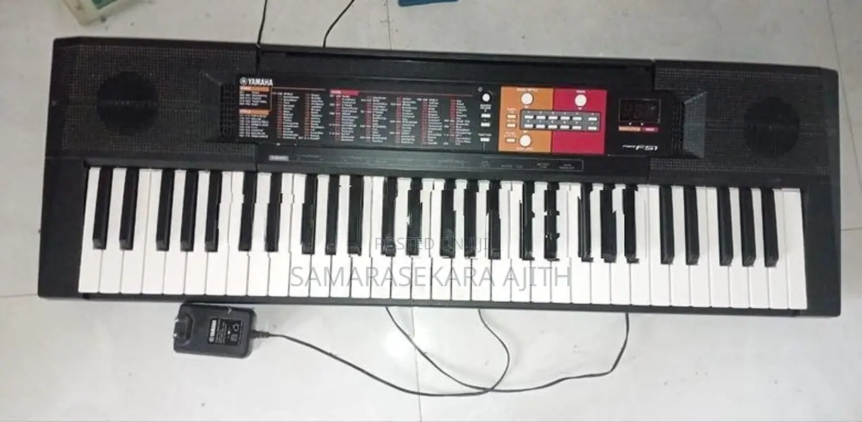 Yamaha Keyboard