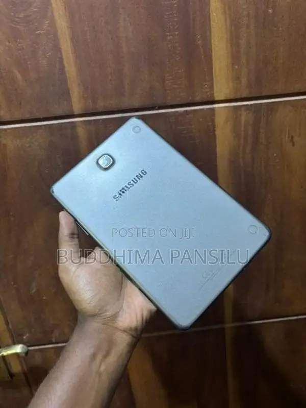 Samsung Galaxy Tab a (used)