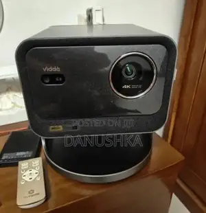 AUN TV Projector