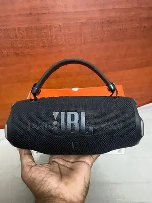 JBL Charge 6