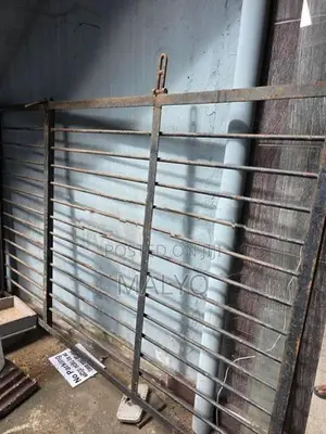 Iron Gate 6.8 × 4.5 ft