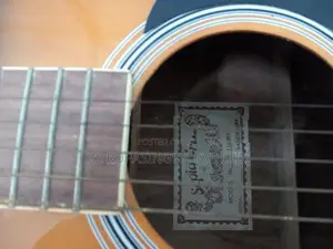 Box Guitar