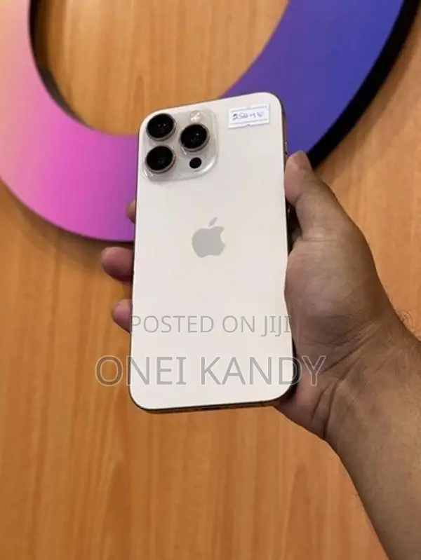 Apple iPhone 16 Pro Max 256GB (Used)