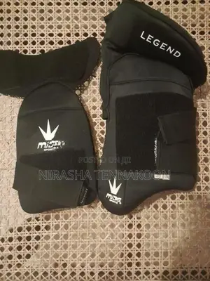 Hard ball Cricket set