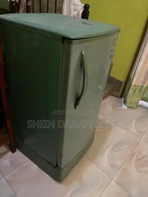sisil refrigerator