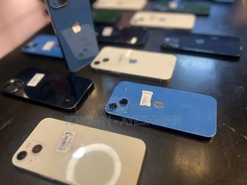 Apple iPhone 13 128GB (Used)