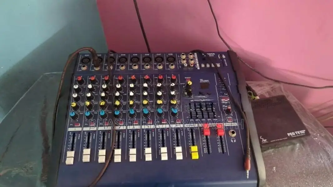 Powered Mixer