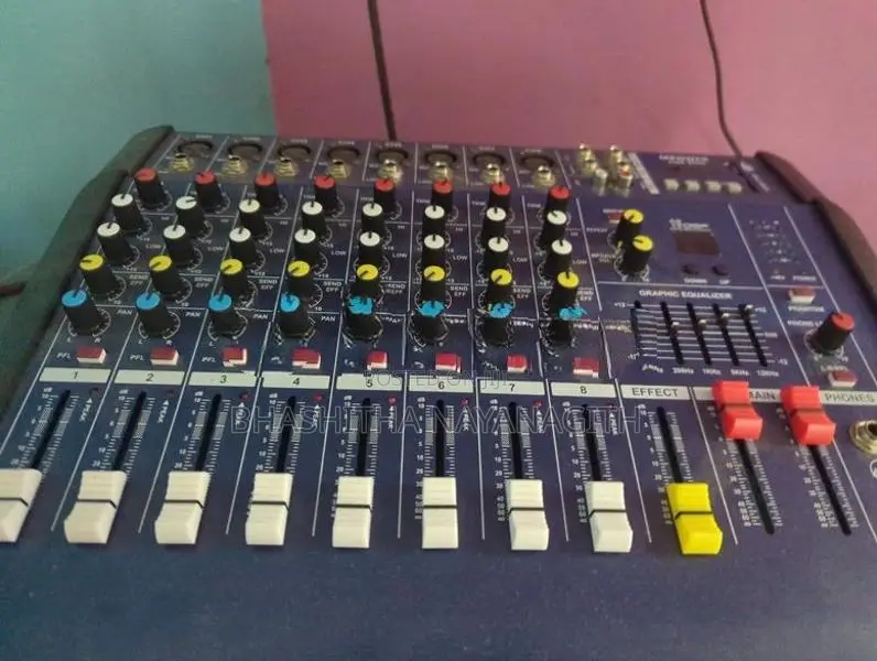 Powered Mixer