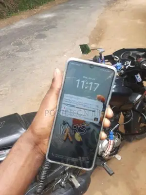 Vivo Y04 4GB 128GB (Used)