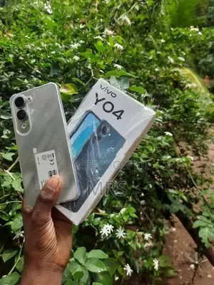 Vivo Y04 4GB 128GB (Used)