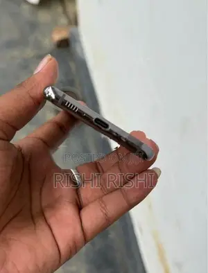 Samsung Galaxy S10 (Used)