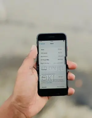 Apple iPhone 8 (Used)