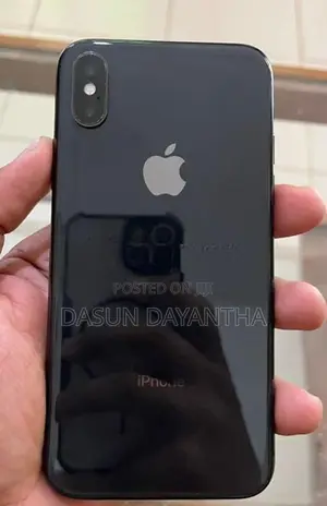 Apple iPhone X (Used)