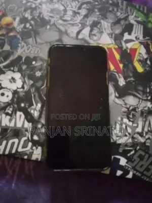 Apple iPhone X (Used)