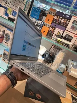 Dell Latitude 5320 Laptop