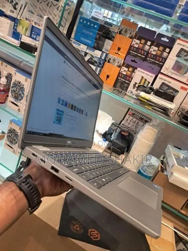 Dell Latitude 5320 Laptop