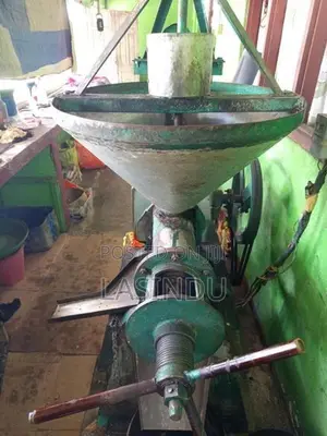 පොල්තෙල් මැශින් 5hp
