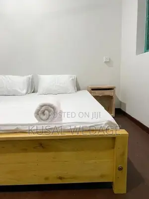 Teak Wood Bed With Mattress