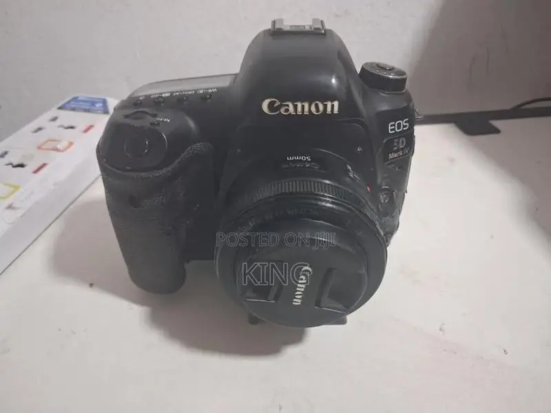 Canon 5D Mark 4 Camera
