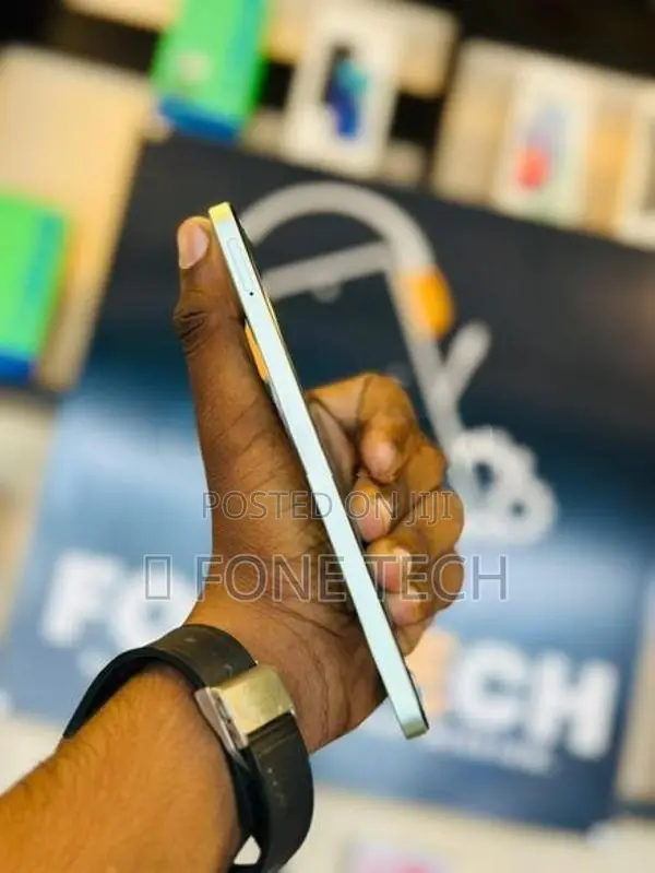 Realme C63 128GB (Used)