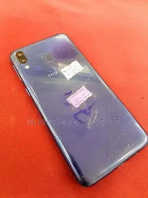 Samsung Galaxy M20 (Used)