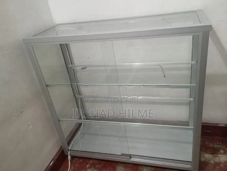 Cabinet Showcase