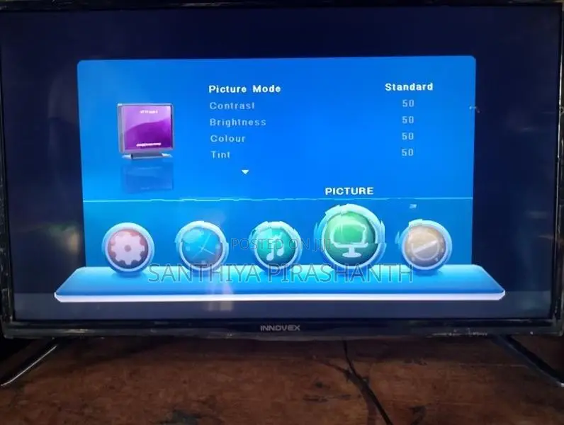Innovex LED 32 Inch TV
