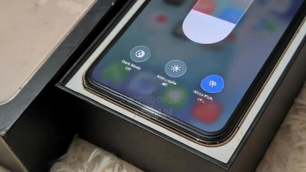 Apple iPhone 11 Pro Max 256GB (Used)