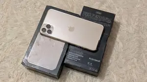 Apple iPhone 11 Pro Max 256GB (Used)