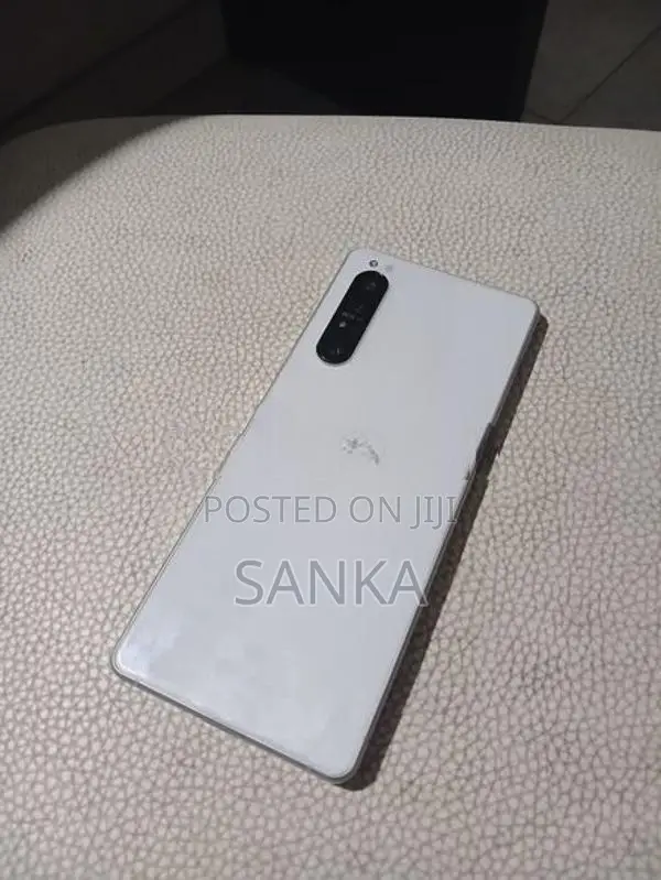 Sony Xperia 1 II (Used)