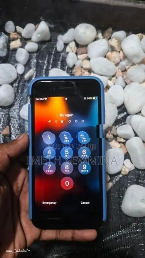 Apple iPhone 7 (Used)