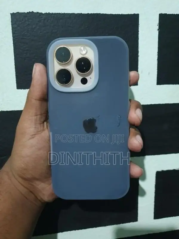 Apple iPhone 16 Pro 256GB (Used)