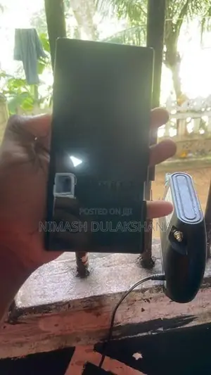Apple iPhone X (Used)