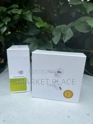 Apple Earbuds