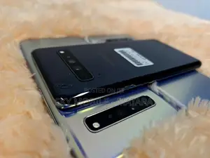 Samsung Galaxy S10 5G 8GB/256GB (Used)