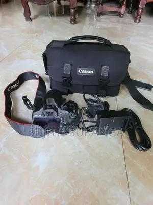 Canon EOS 550D Camera