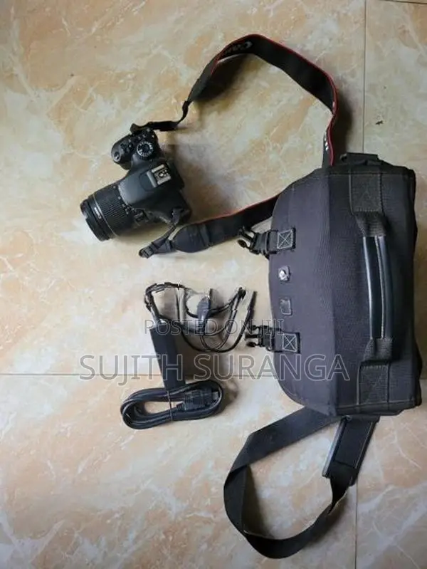 Canon EOS 550D Camera