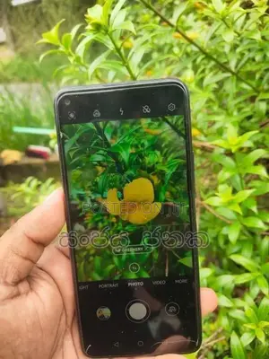 Huawei Nova 7 SE RAM 8GB ROM128GB (Used)