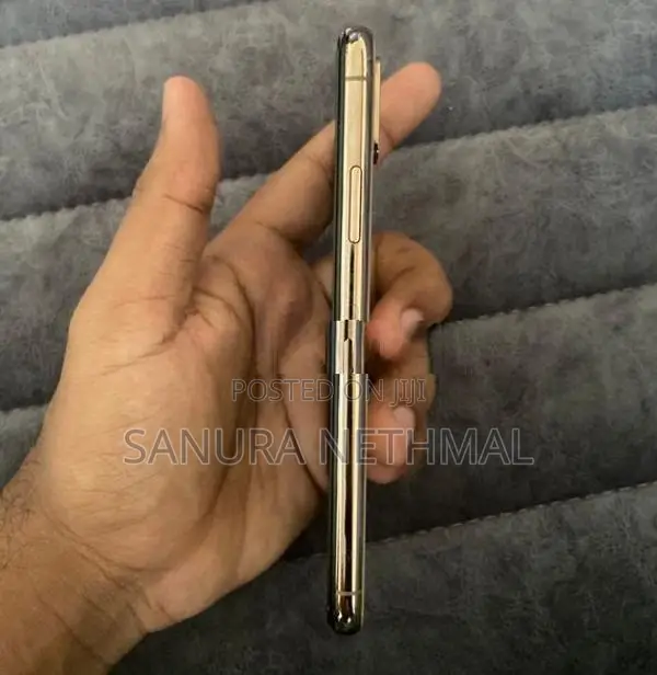 Apple iPhone XS Gold 256GB (Used)
