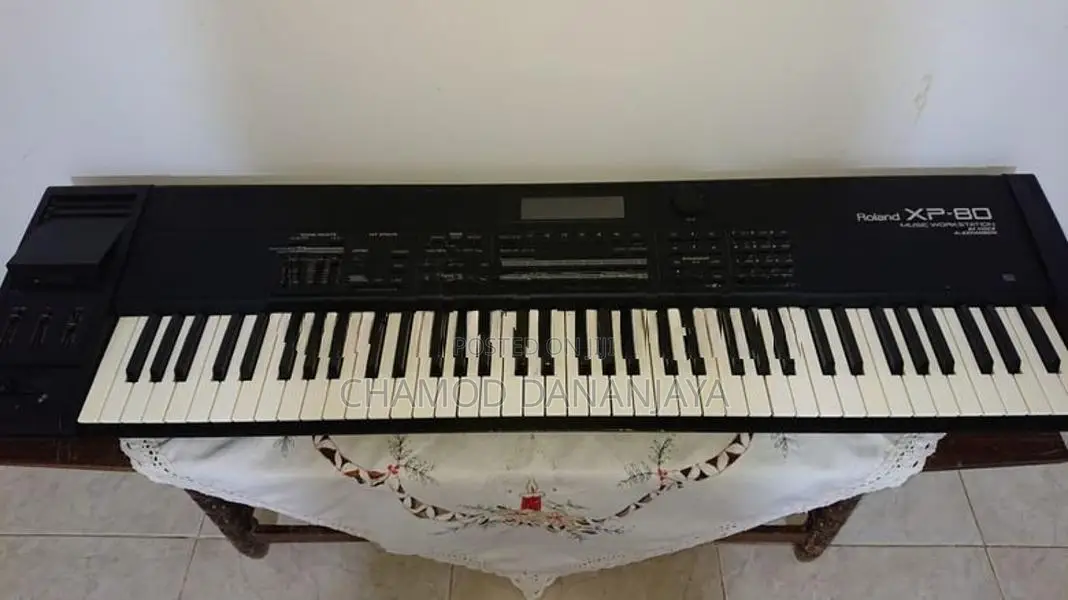 Rolan XP80 Keyboard