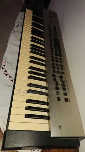 Roland RS 5 Keyboard with Accessories