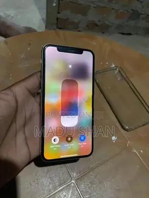 Apple iPhone XS 256GB (Used)