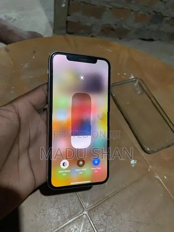 Apple iPhone XS 256GB (Used)