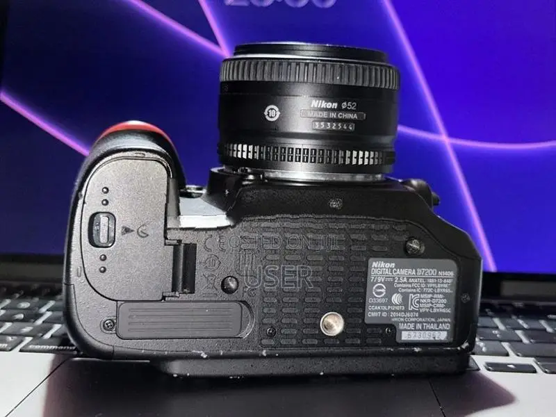 Nikon D7200 with 50mm Lens