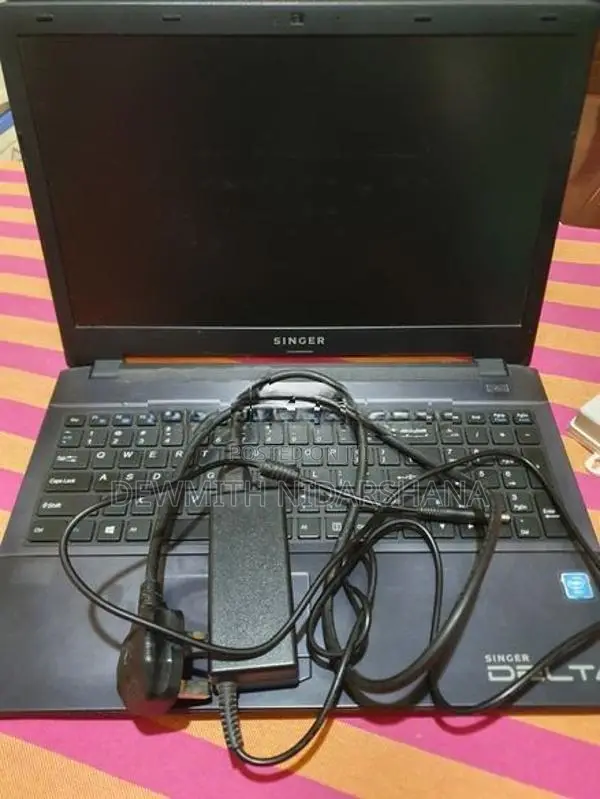 Singer Delta Laptop